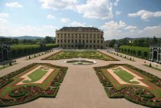 1166 Schonbrunn Palace